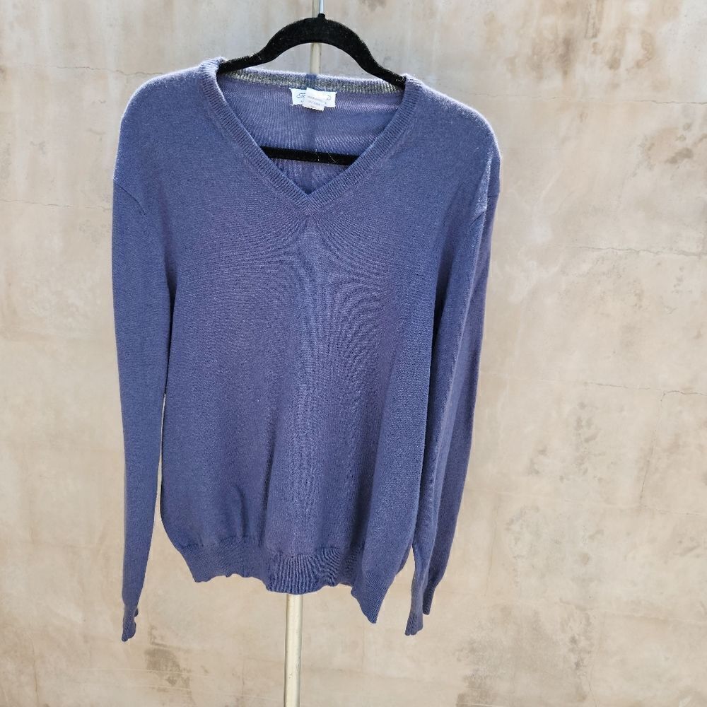 Piatelli barney's new york blue cashmere v neck sweater